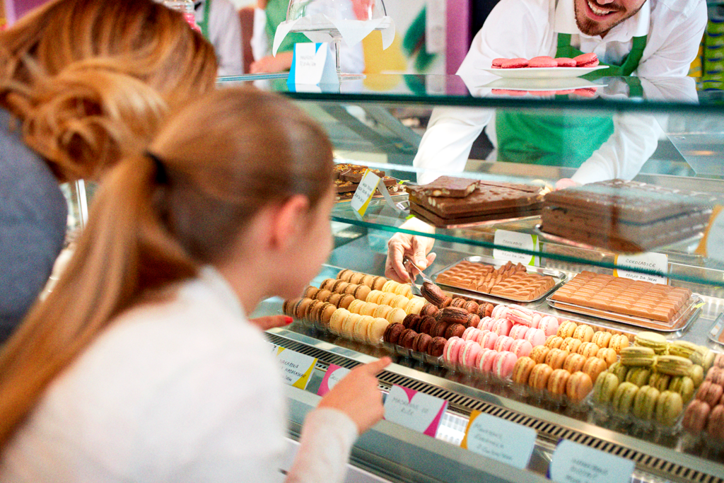 vitrine-para-pequeno-negocio-de-confeitaria