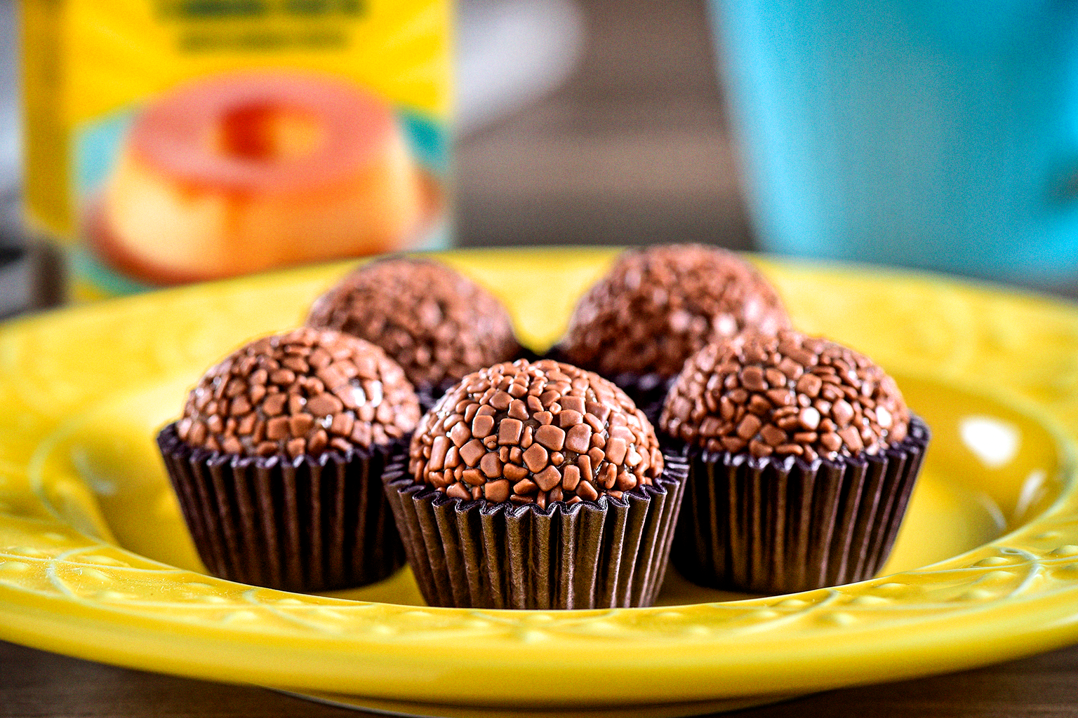 Conheça os segredos do brigadeiro noir com Mococa